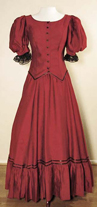 [Frontier Classics Antique Satin Ensemble]
