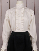 [Frontier Classics Ruffle Front Blouse]