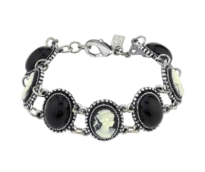 Cameo Link Bracelet