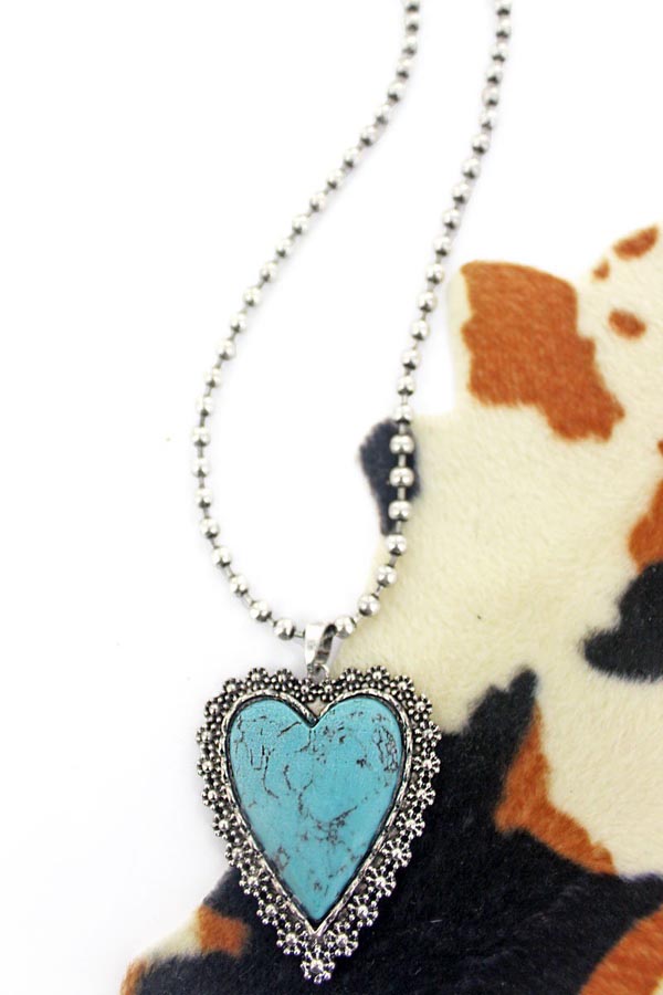 Lafeyette Heart Necklace