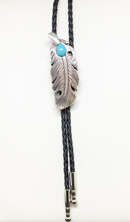 [Double S Feather Bolo Tie]