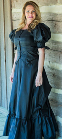 [Frontier Classics Antique Satin Ensemble]