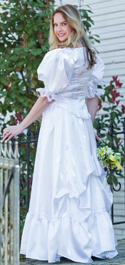 [Frontier Classics Antique Satin Ensemble]