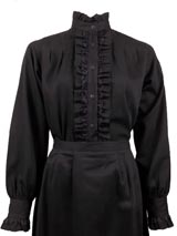 [Frontier Classics Ruffle Front Blouse]