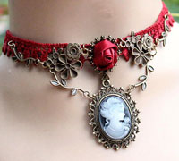 [ Victorian Rose Choker]