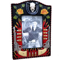 [Western Homegoods Yellow Rose & Pistol Frame]